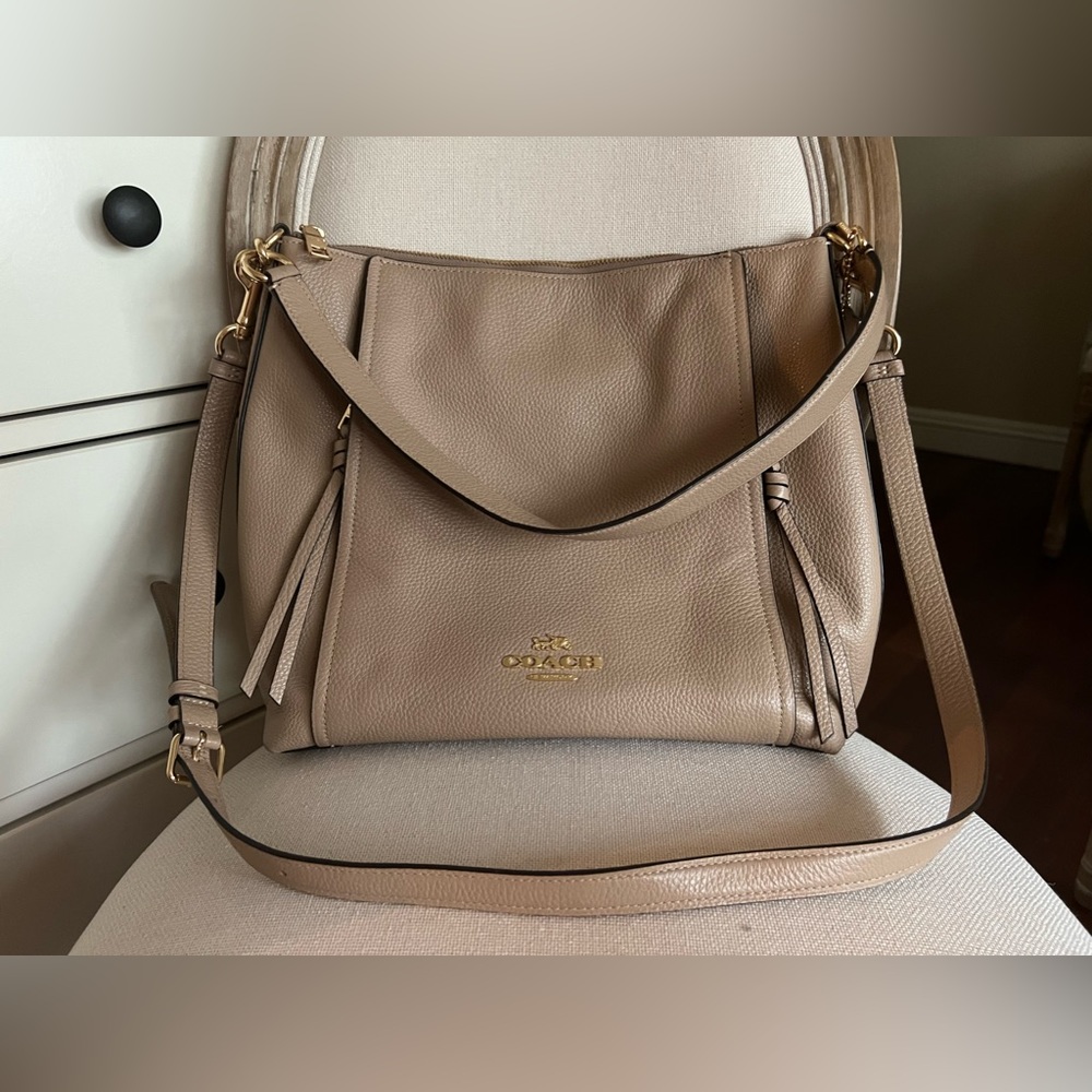 Cream Coach Satchel/crossbody.